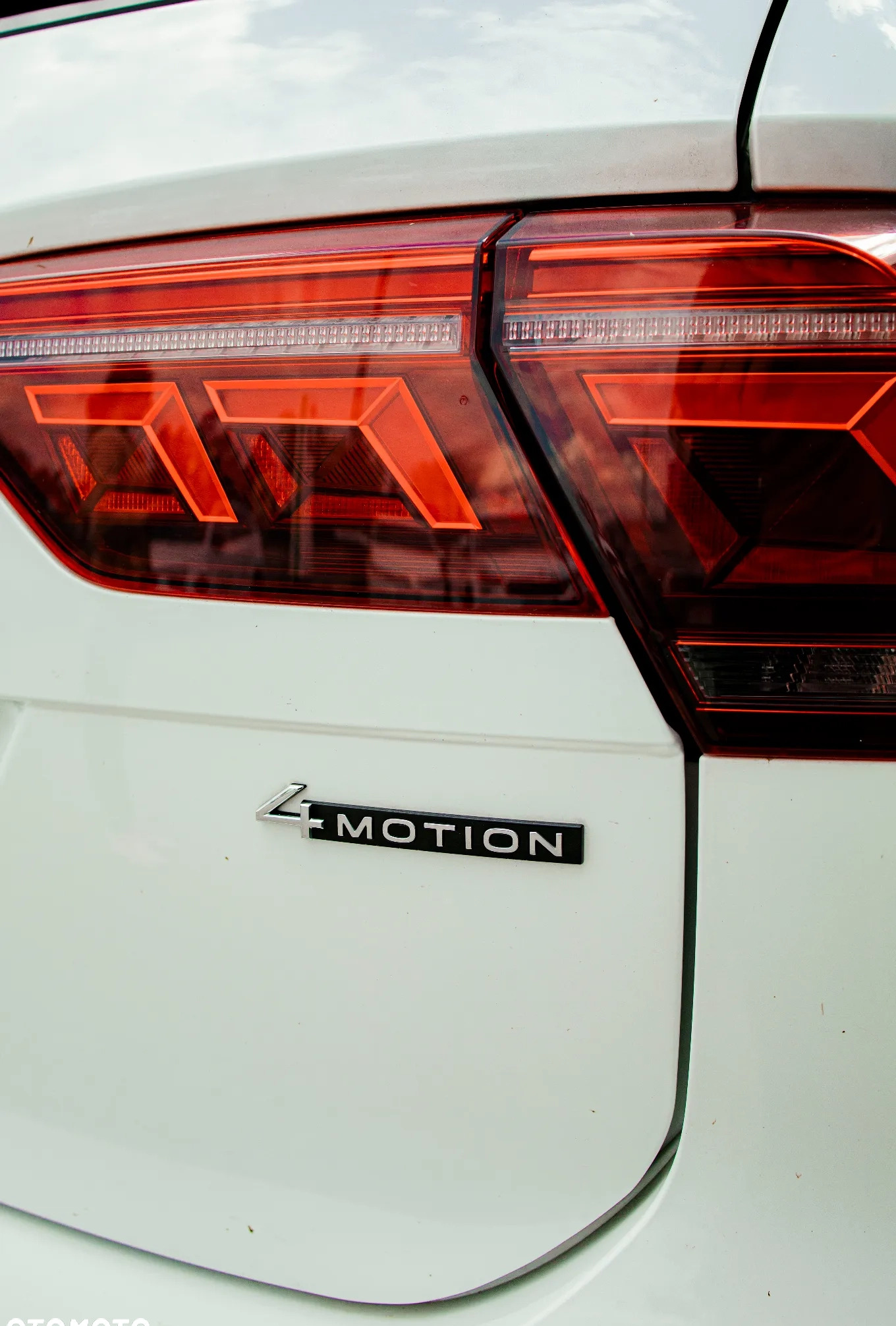 Volkswagen Tiguan cena 187700 przebieg: 36000, rok produkcji 2021 z Przasnysz małe 46